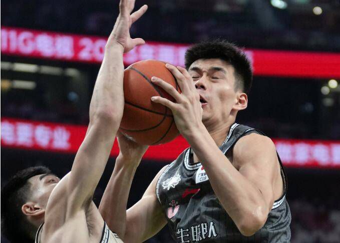 农村寡妇偷人高潮完整版
